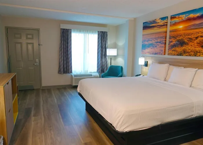 Days Inn By Wyndham Norman