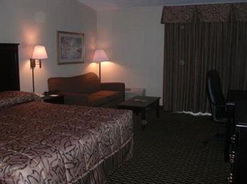 Days By Wyndham Hotel Norman